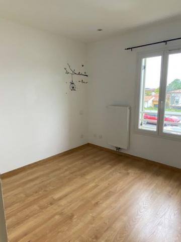 location Maison 5 pièces Villenouvelle 2